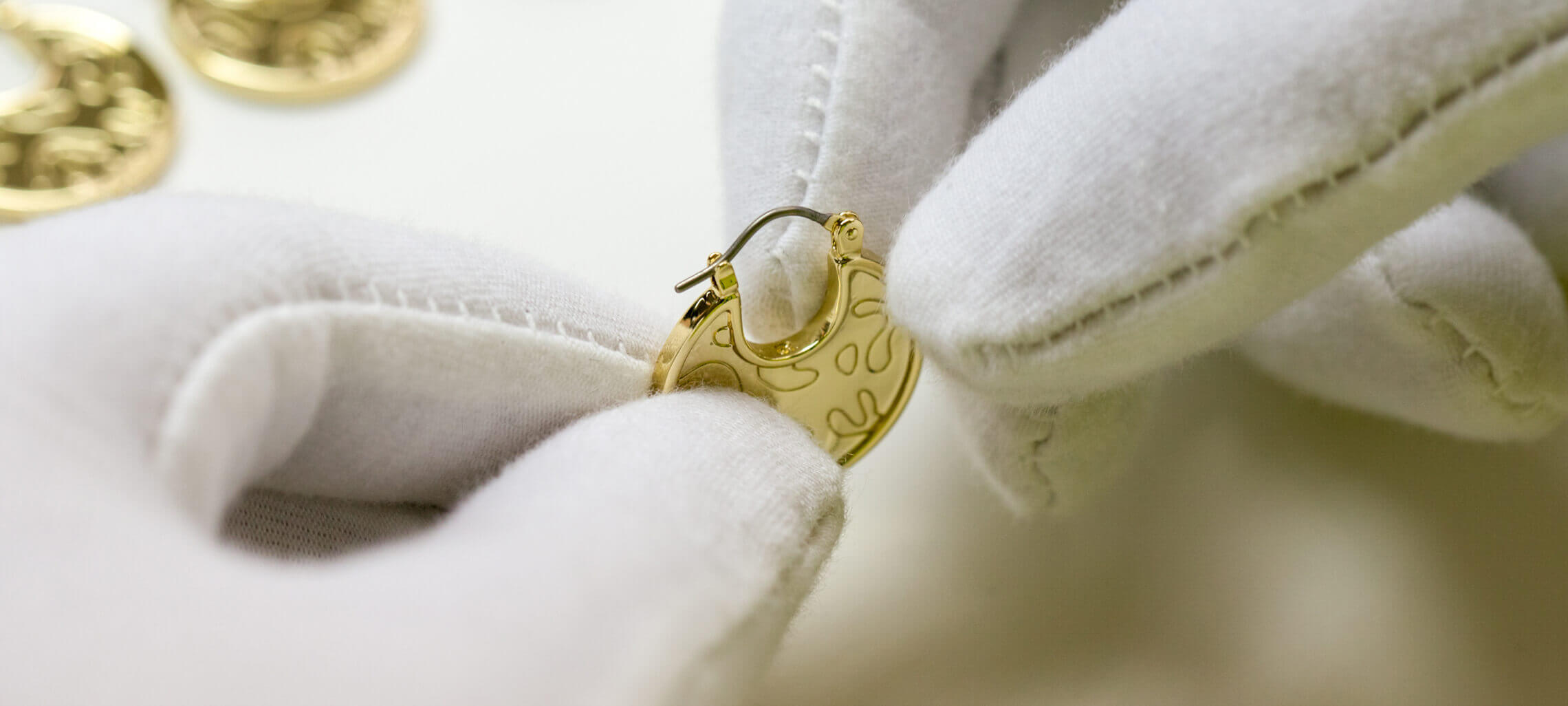 Ana Luisa Jewelry Header